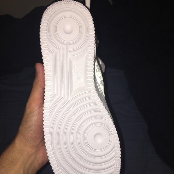 white camo air force 1